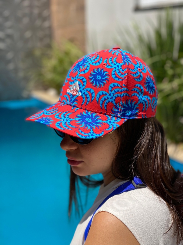 Boné adidas Aba Curva Farm - Vermelho+ Azul - Image 2